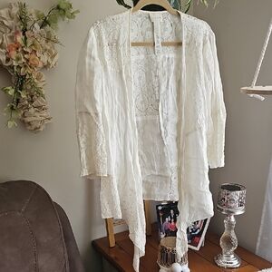 Chico's Lace Lightweight Shrug Cardigan